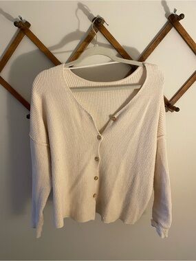 Ribbed Wood Button Cream Ribbed Button-Front Cardigan
